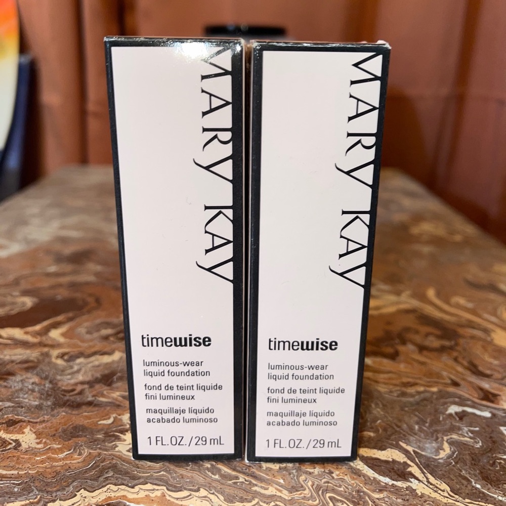Mary Kay Luminous-Wear Timewise Foundation